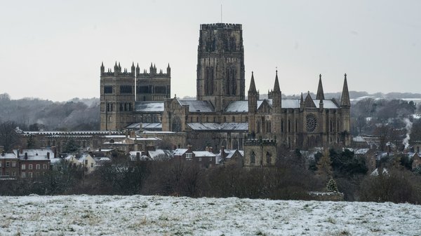 What are the cheapest ways to visit the historic sites of Durham?
